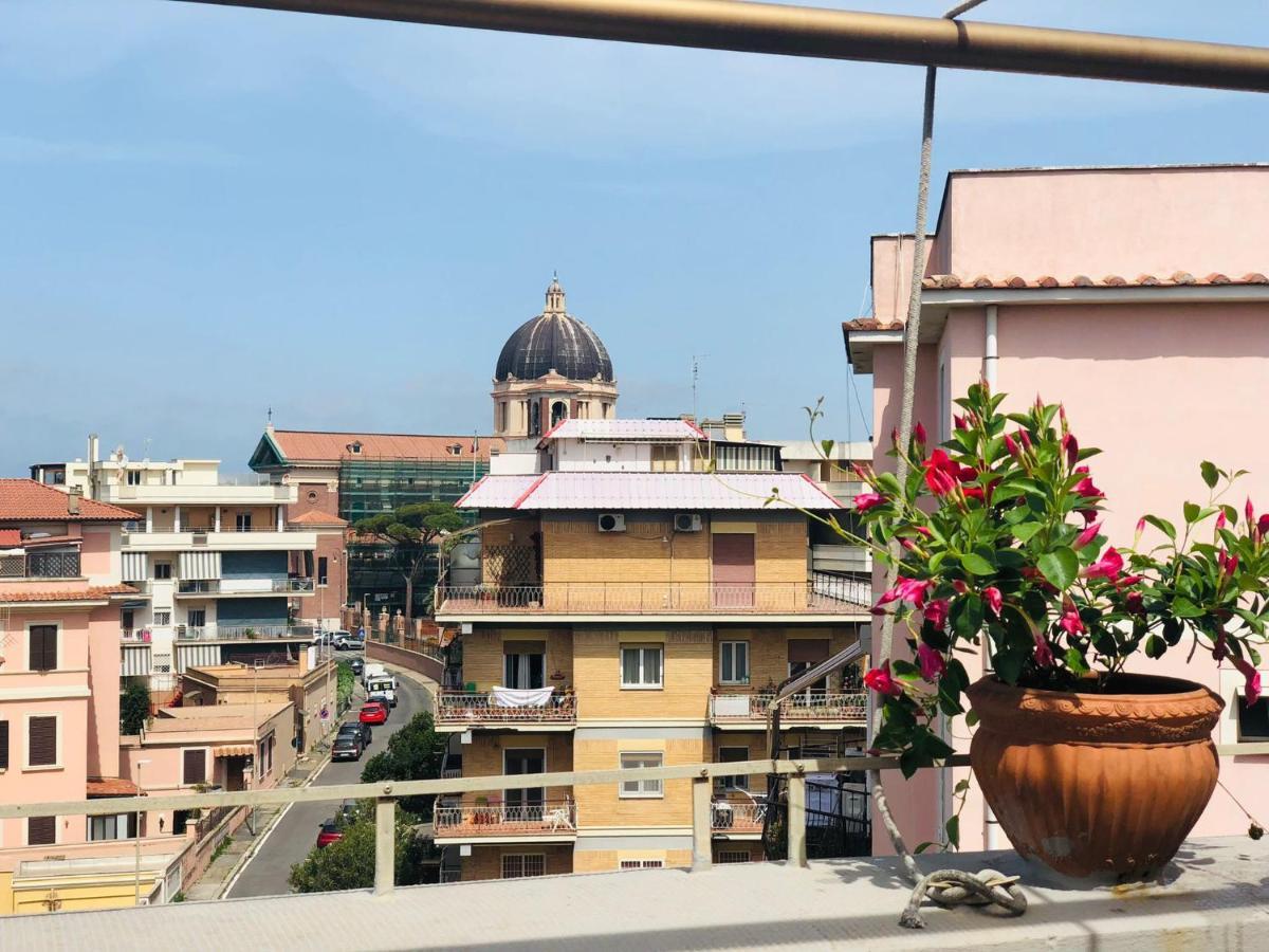 Ferienwohnung Penthouse Sea View Lido di Ostia Exterior foto