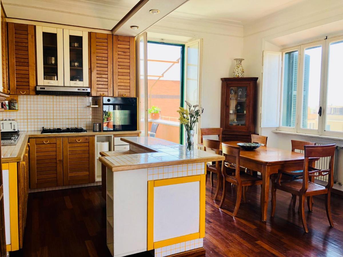 Ferienwohnung Penthouse Sea View Lido di Ostia Exterior foto