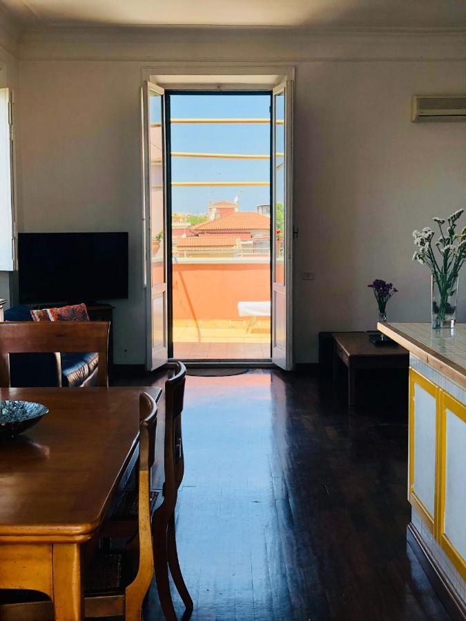 Ferienwohnung Penthouse Sea View Lido di Ostia Exterior foto